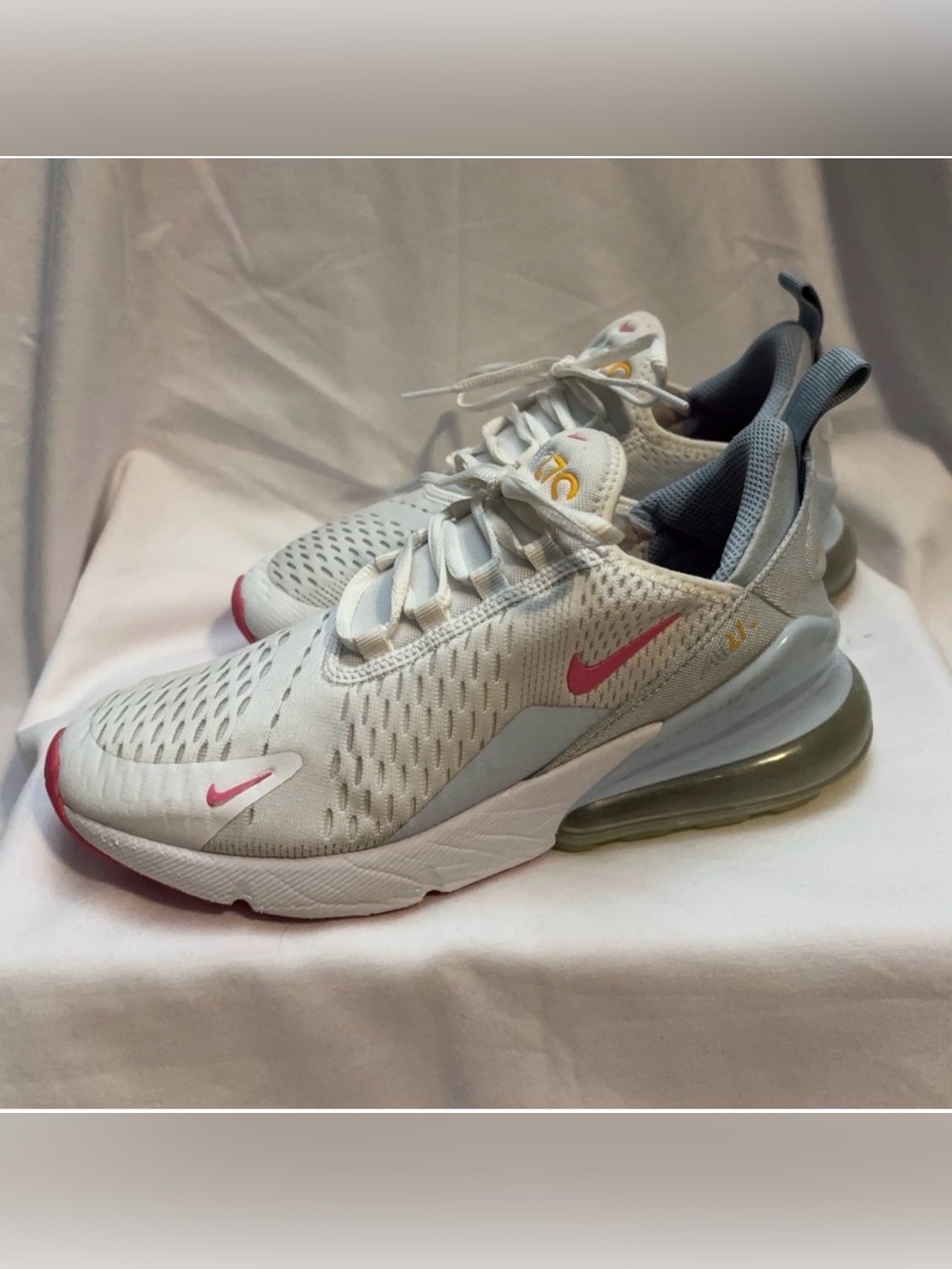 Nike Air Max 270 Sneakers